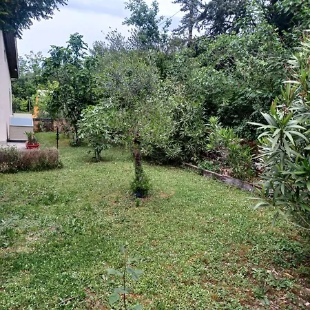 La Madeleine Nyaraló *